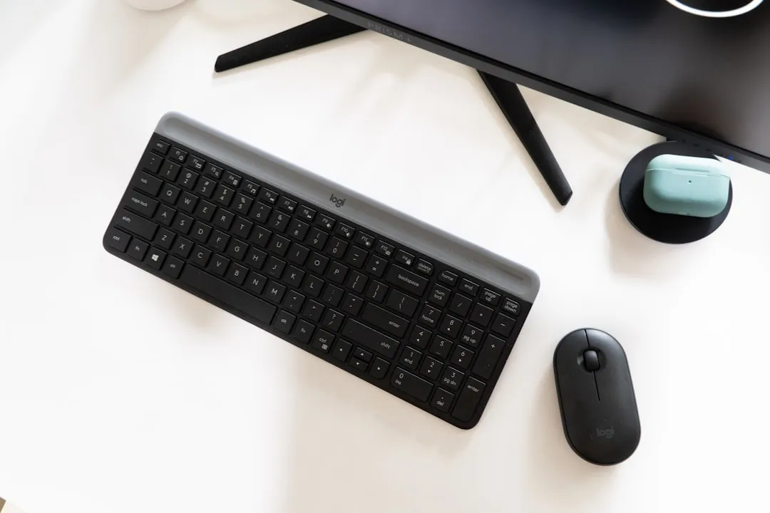 Computer keyboard, mouse and monitor workspace
